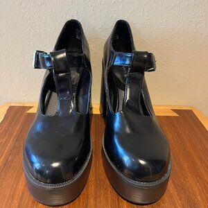 🖤 Madden Girl Patent Mary Jane Platforms – Size 11